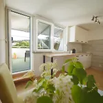 Nimai With 2 Bedroom, Split, Near Park Marjan *