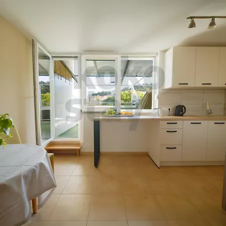 Nimai With 2 Bedroom, Split, Near Park Marjan Apartment Split