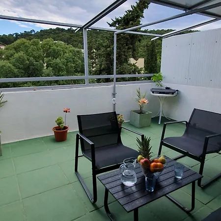Nimai With 2 Bedroom, Split, Near Park Marjan Lägenhet Split