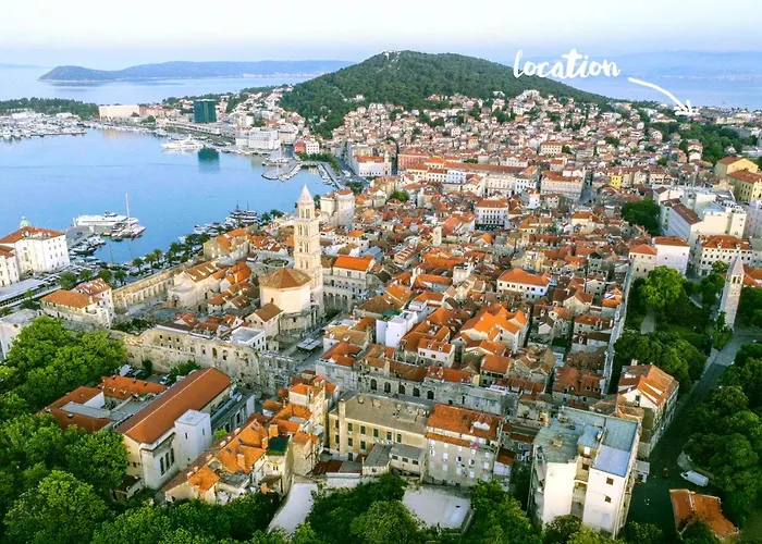 Nimai With 2 Bedroom, Split, Near Park Marjan