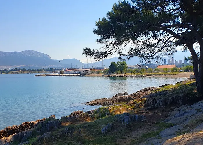 Nimai With 2 Bedroom, Split, Near Park Marjan * سبليت